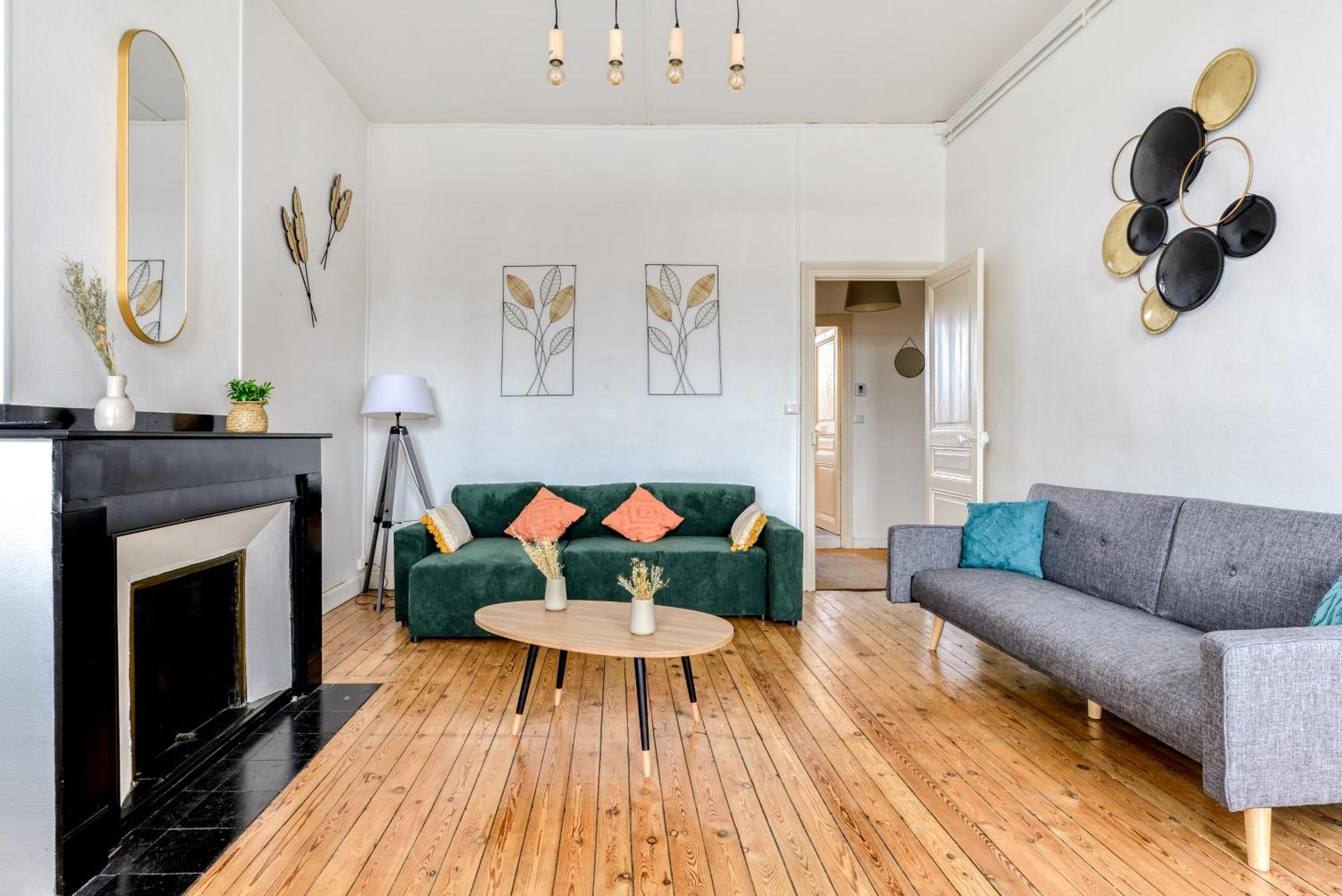 El Marty - - Climatisation - Parking Gratuit - Wifi Apartamento *